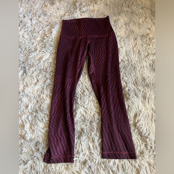 Lululemon Wunder Under crop high rise pants - Picture 3 of 7